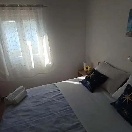 Nyaraló House Sea Laguna *