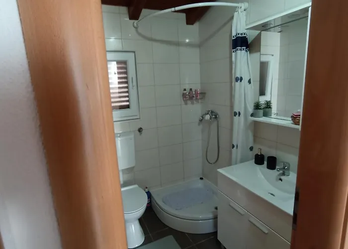 House Sea Laguna Ткон