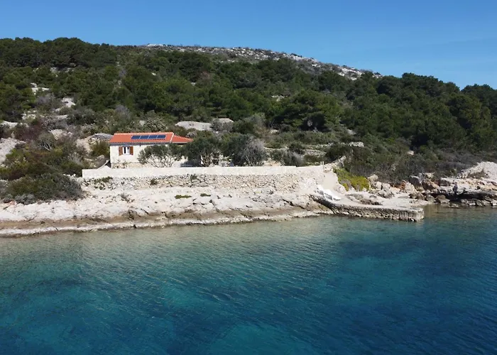 Дом отдыха House Sea Laguna Ткон